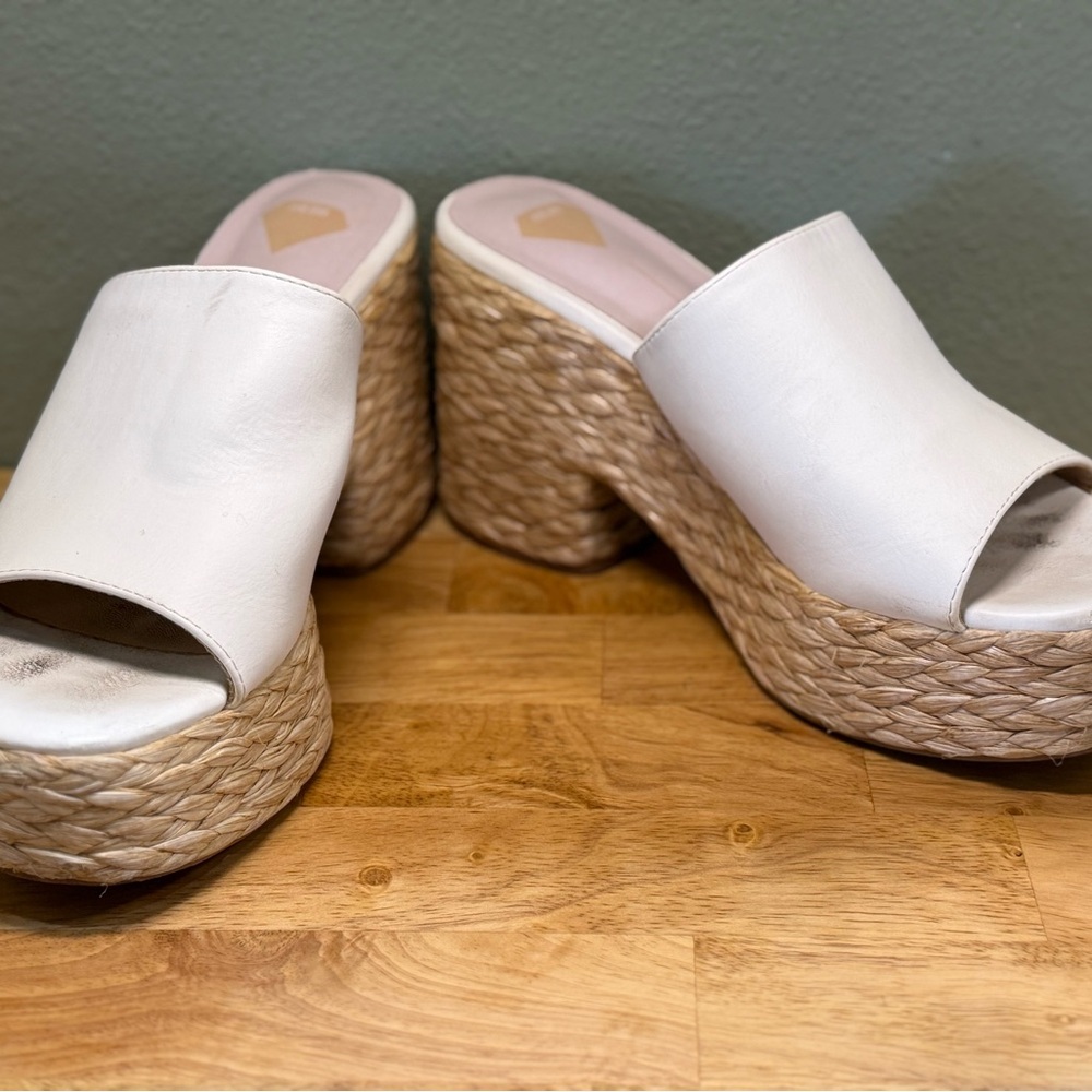Mi.iM White Woven Platform Wedge Slides